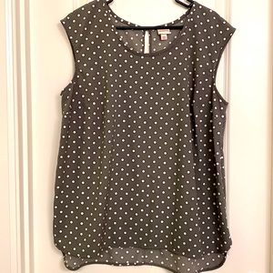 Gray/White Blouse Size XXL